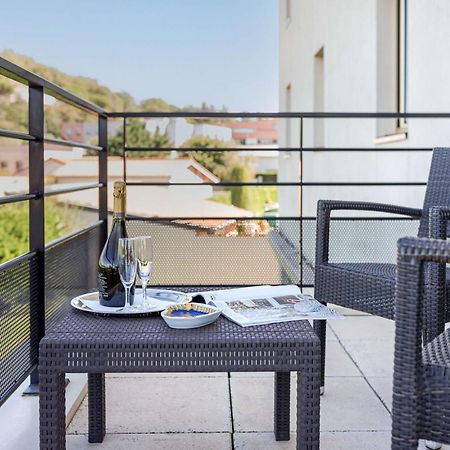 Best Western Hotel Des Barolles - Lyon Sud Brignais Esterno foto