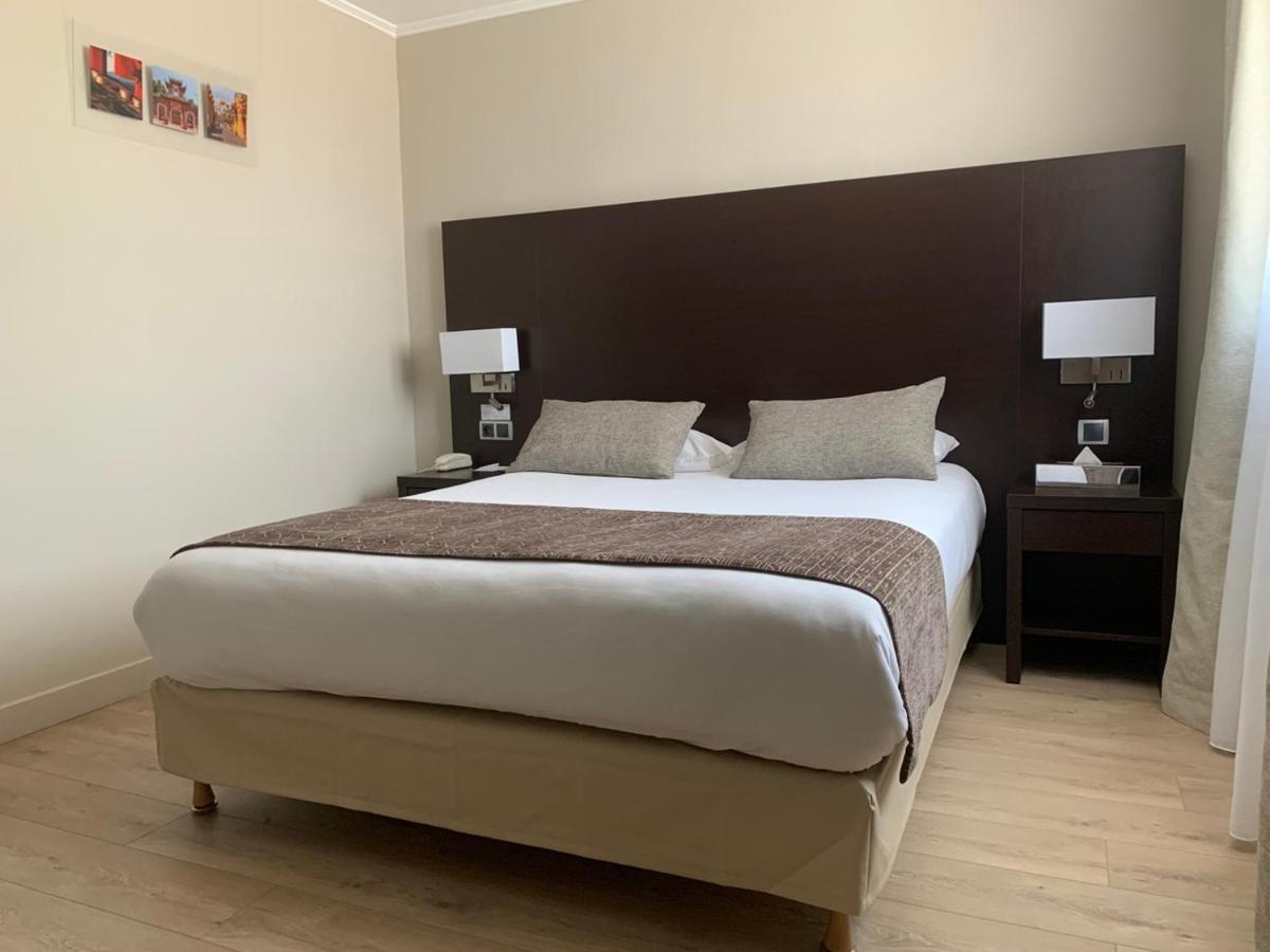 Best Western Hotel Des Barolles - Lyon Sud Brignais Esterno foto