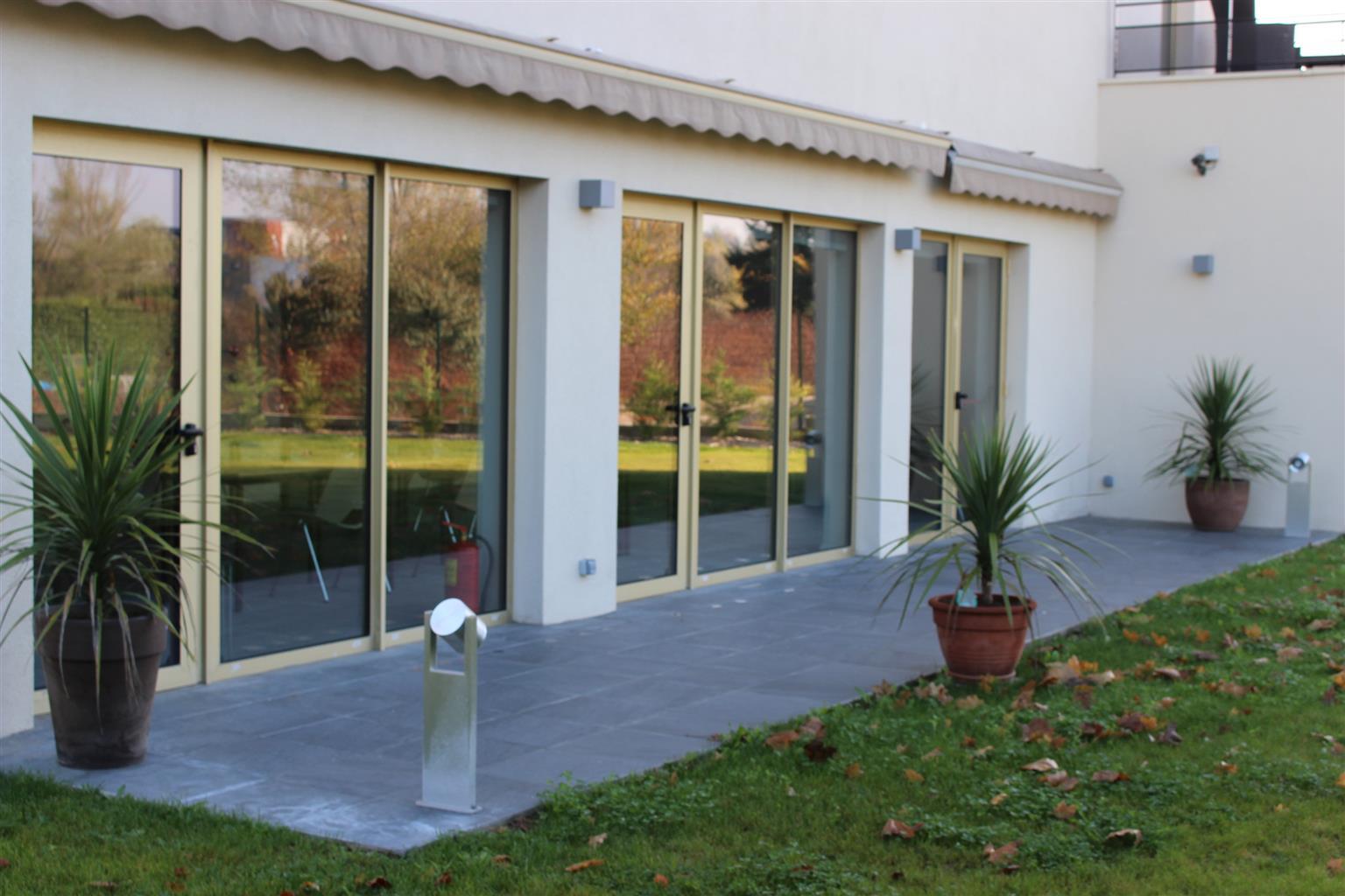 Best Western Hotel Des Barolles - Lyon Sud Brignais Esterno foto