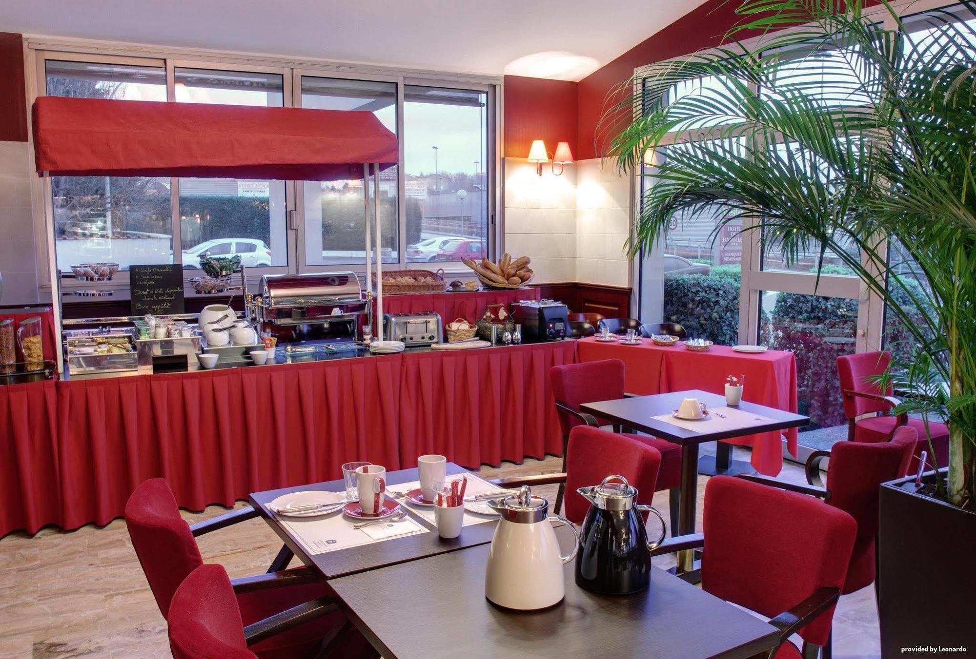 Best Western Hotel Des Barolles - Lyon Sud Brignais Esterno foto