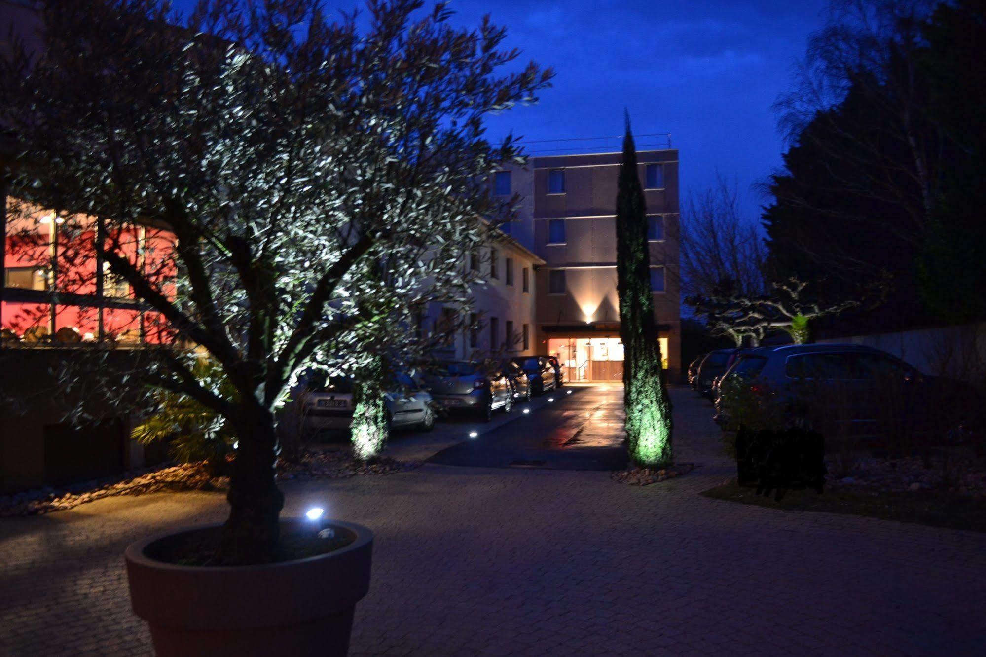 Best Western Hotel Des Barolles - Lyon Sud Brignais Esterno foto